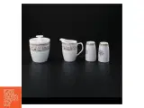 Porcelænss kaffestel med blomstermotiver fra Schonwald (str. 17 x 17 cm og 13 x 13 cm og 7 x 8 cm og 9 x 7 cm og 7 gang 9 cm og 7 x 3 cm) - 2