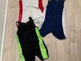 Wrestling singlet