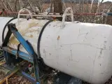 - - - Fronttank 1500 liter - 2