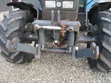 New Holland TS 110 Med frontlift - 4