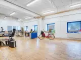 Rigtig lager og logistik ejendom med centralplacering i Brøndby. - 3