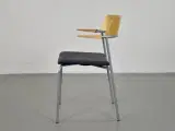 Randers radius cirkum konference-/mødestol med grå sæde og ahorn ryg-/armlæn - 4