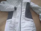 Dame  jakke  / frakke  hvid 
