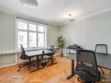 KONTORPLADS MED VANDUDSIGT I CENTRUM AF KØBENHAVN - 2