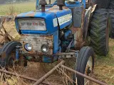 Ford traktor  - 2