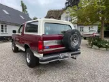 Ford Bronco 4x4 - 2