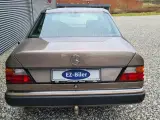 Mercedes 300 3,0 D - 3