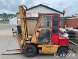 Truck Komatsu FG25-8 - 2