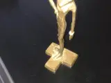 Dame Statue bronze 