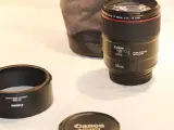 Canon EF 85MM F1.4 Image Stabilizer - 2