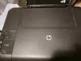 HP Printer med scanner deskjet 2050