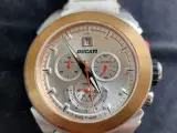 Ducati herreur - stort quartzur