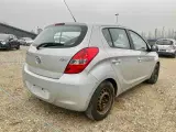 Hyundai i20 Active 1.2 BENZIN - 5