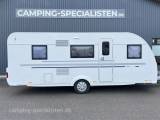 2019 - Adria Altea 552 PK M. 2 køjer   Adria Altea 552 PK 2019 m. 2 køjer og dobbeltseng - Se den nu hos Camping-Specialisten.dk i Aarhus