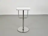 Corinto barstol med hvidt kunstlæder - 3