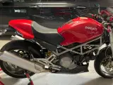 Ducati Monster 1000ie