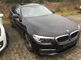 BMW 520 2,0 touring conneced aut.gear  - 2