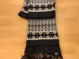 Halstørklæde  70% Lambswool og 30 % acryl 