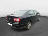 VW Passat 2,0 FSi Highline - 4