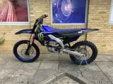 Yamaha YZ 450 F - 2