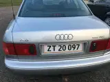 Audi A8 4,2 Quatro - 2