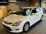 Hyundai i30 1,6 CRDi 90 Blue Drive - 3