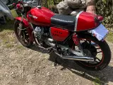 Velholdt, nysynet veteran Moto Guzzi V 50  - 2