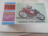Samlesæt 1/16.  modelmotorcykler sælges,NYE !