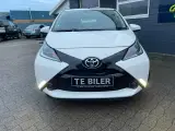 Toyota Aygo 1,0 VVT-i x-sky - 2