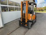 2 tons Still gastruck - 3