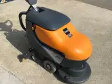 Gulvvaskmaskinen Taski Swingo 450 B