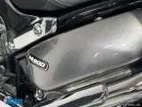 Suzuki VZ 800 Intruder - 2
