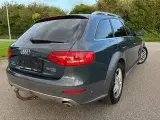 Audi A4 allroad 3,0 TDi 240 quattro S-tr. Van - 3