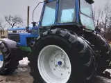 Ford TW 35 - 4