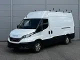 Iveco Daily 3,0 35S18 12m³ Van AG8 - 3