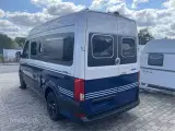 2025 - Eriba Car 600 Deep Ocean Blue Aut   Eksklusiv Campervan med automatgear og træk fra Hinshøj Caravan. - 2