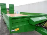 Tinaz 12 tons maskintrailer med 30 cm sider - 5
