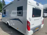 2022 - Caravelair Titanium 450   Lækker vogn med enkelt senge Mover - El markise og div udstyr køkken og toilet aldrig brugt - 2