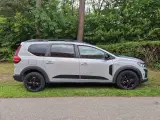 Dacia Jogger 1,0 TCe 110 Essential 7prs - 4