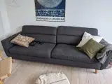 3 personers koksgrå sofa