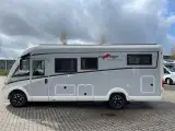 2018 - Carthago compactline 144 LE   Kommissionsbil. Automatgear - 150 hk, Enkeltsenge, solceller, inverter, hydrauliske selvnivilerende støttefødder - 3