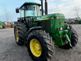 John Deere 4055 FRONTLIFT, NÆSTEN NYE DÆK - 5