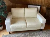 To personers sofa