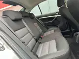 Skoda Octavia 1,6 FSi Ambiente - 5