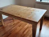 Spisebord