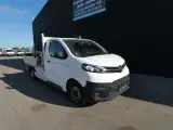 Toyota Proace Medium 2,0 D Base++ 120HK Ladv./Chas. 6g - 2