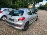 Peugeot 206+ fra 2010 - 5