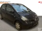 Toyota Aygo 1,0 68HK 5d - 4
