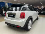 MINI Cooper SE  Trim M Greenwich - 5