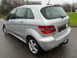 Mercedes B200 2,0 CDi aut. Van - 3